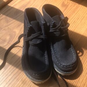 GAP Boy Shoes Blue Slip Ons size 10 Like New Moccasins Kid Shoes